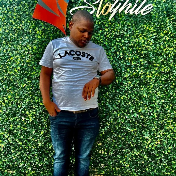 Xolanithuban's tweet image. Happy birthday🎉♥️