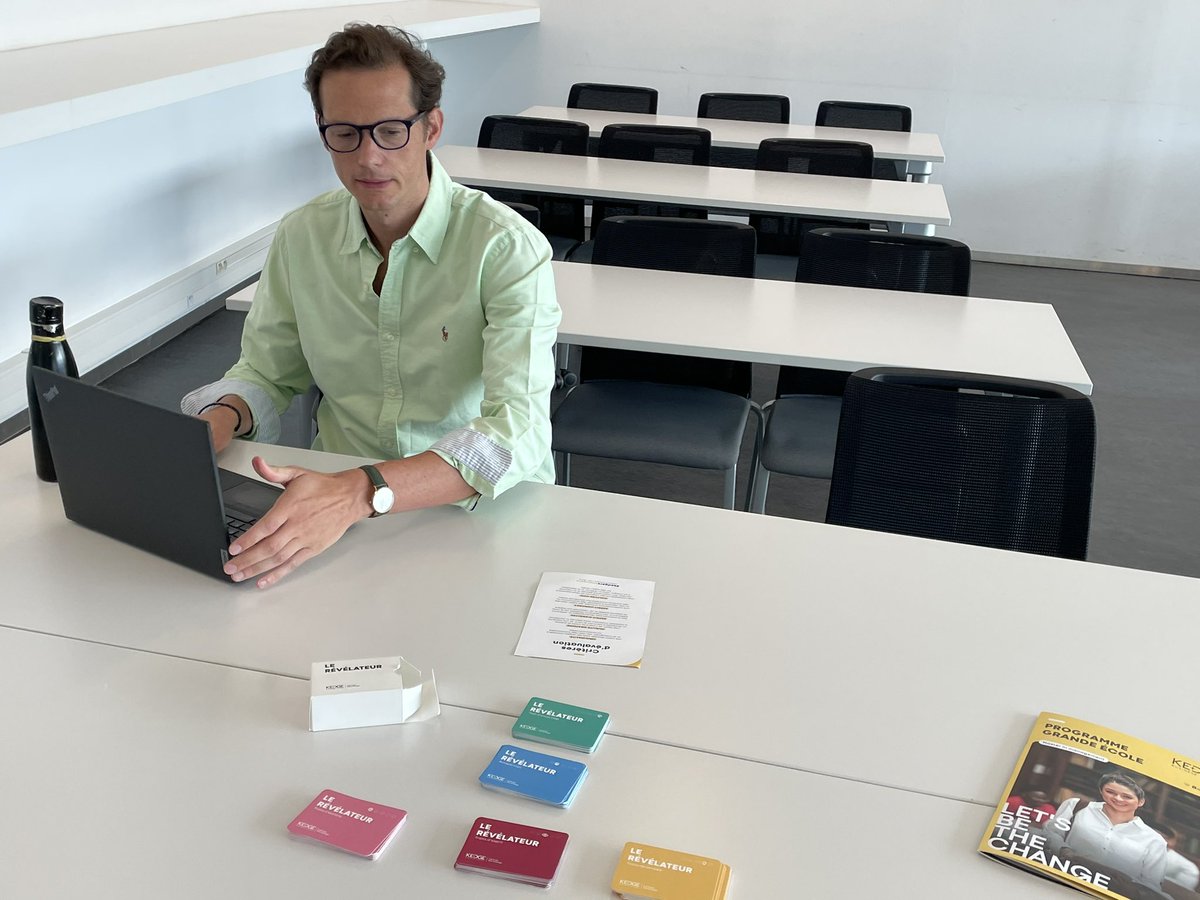 Cette anne j’ai testé le cv projectif  de <a href="/SKEMA_BS/">SKEMA Business School</a>  le révélateur de <a href="/KedgeBS/">KEDGE Business School</a> : l’année prochaine les Legos d’<a href="/ICNbs/">ICN Business School</a>  ? <a href="/HerveGaudin/">gaudin</a> ?