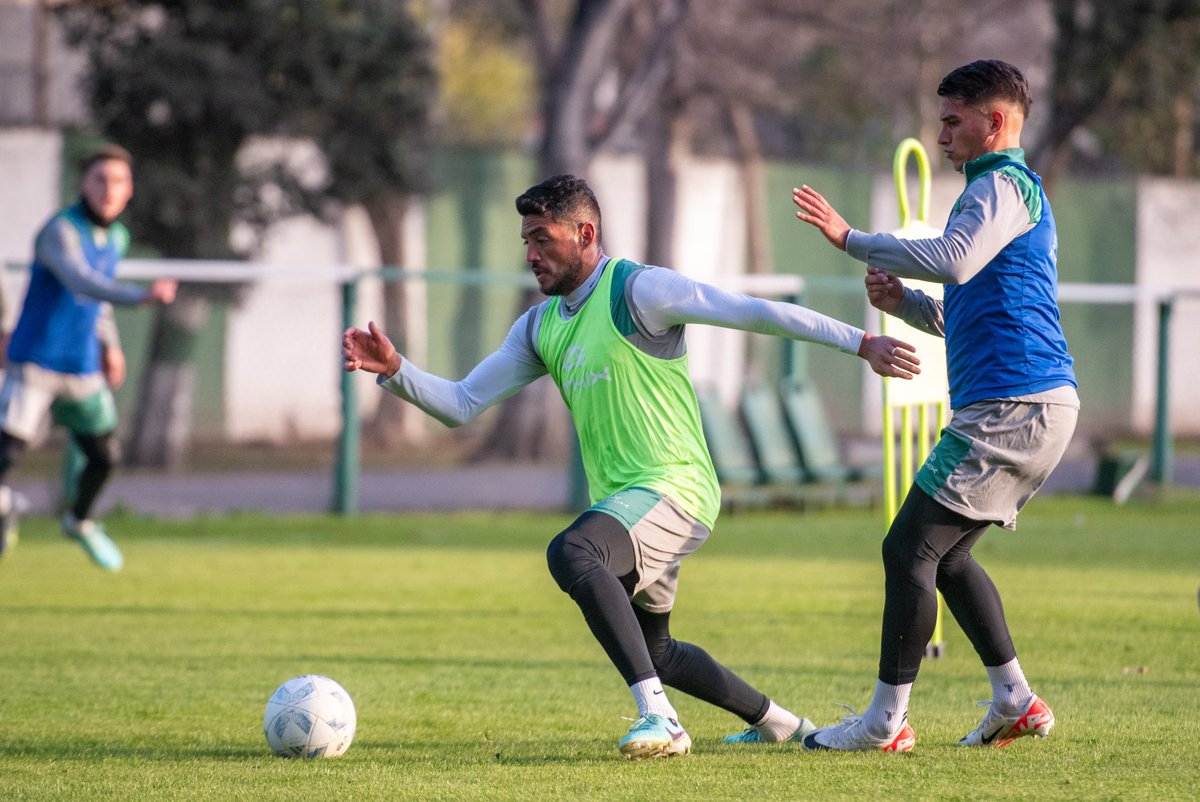 Club A. Banfield tweet media