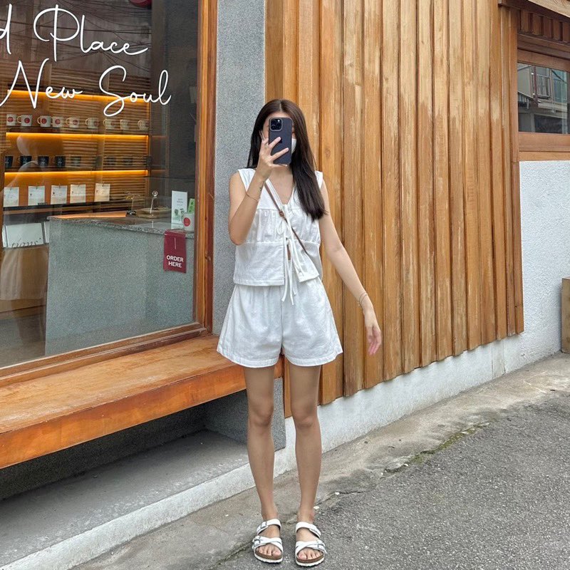 ax162q's tweet photo. ส่งต่อ Gyo set ♡ จากร้าน Prosperous ใส่ ครั้งเดียว ผ้าหนา น่ารักมากค้าบ
𝐏𝐫𝐢𝐜𝐞 : 300.- รวมส่ง   𝐜𝐨𝐥𝐨𝐫 : white☁️ 
สนใจทักเดมได้เยย 💌♥️
#ส่งต่อเสื้อผ้า #ส่งต่อเสื้อผ้ามือ2 #เสื้อผ้ามือสอง #ส่งต่อเสื้อผ้ามือสองสภาพดี #โล๊ะตู้ #ส่งต่อเสื้อผ้ามือสอง #ส่งต่อ #เสื้อมือสอง https://t.co/Svac4G4we3