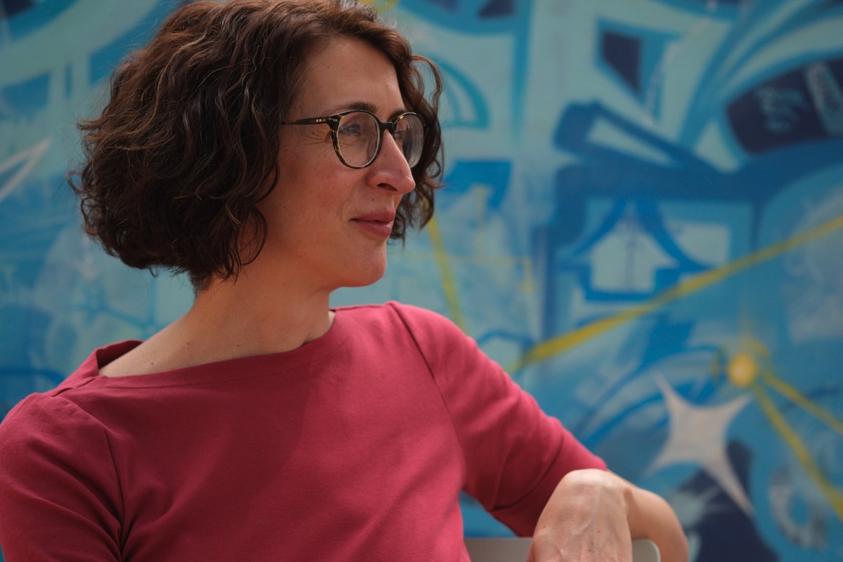 sfiscience's tweet image. Synthesizing knowledge of how #collectives make decisions can help us understand which social forces steer societies down harmful pathways, and how we can rise to the challenges of the future.

SFI Professor Mirta Galesic calls for a #transdisciplinary framework for studying