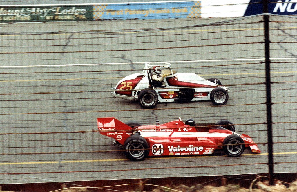 MorrisCoffman14's tweet image. #WingWednesday - George Snider and Duke Cook racing at #PoconoRaceway in 1981. Obviously, “Ziggy” has the aero advantage over the Silver Crown Cars that were brought in to help fill the field. A P4 finish for Ziggy.