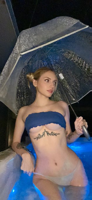 just stole your heart! and i&rsquo;m not returning it 😉 https://t.co/eKSn5uQDWp