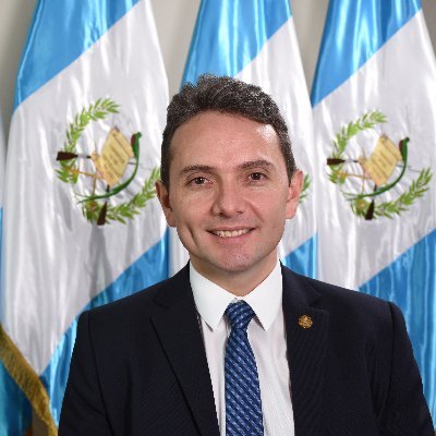 discosbeagle's tweet photo. Los peores son los que 
se hacen llamar cristianos.

Hace recordar al infame 
diputado "Jorge Garcia Silva," 
quien presentó 
una propuesta para que el CACIF
mas o menos, no pagará 
impuestos por 20 años, 

Mientras robaba 
con Miguelito 
27 millones
del INSIVUMEH https://t.co/6VlDKcIYzc