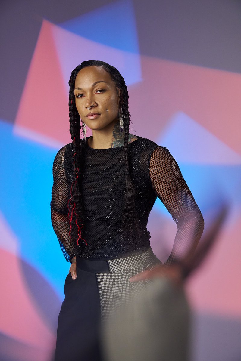 👩🏽‍🎤 𝑽𝒂𝒓𝒊𝒆𝒕𝒚’𝒔 <a href="/Variety/">Variety</a> 𝑬𝒎𝒎𝒚 <a href="/TelevisionAcad/">Television Academy</a> 𝑷𝒐𝒓𝒕𝒓𝒂𝒊𝒕 𝒑𝒐𝒓𝒕𝒇𝒐𝒍𝒊𝒐 𝒔𝒉𝒐𝒕 𝒃𝒚 <a href="/dandoperalski/">Dan Doperalski</a> 📸 💖🩵💜

𝑴𝒂𝒌𝒆𝒖𝒑  #TayRiveraBeauty
𝑯𝒂𝒊𝒓  #kimblehaircare 
𝑺𝒕𝒚𝒍𝒆𝒅 𝒃𝒚 #desireemorales 
𝑬𝒂𝒓𝒓𝒊𝒏𝒈𝒔 #redrockdesigns 

🌈🪶 #Twospirit