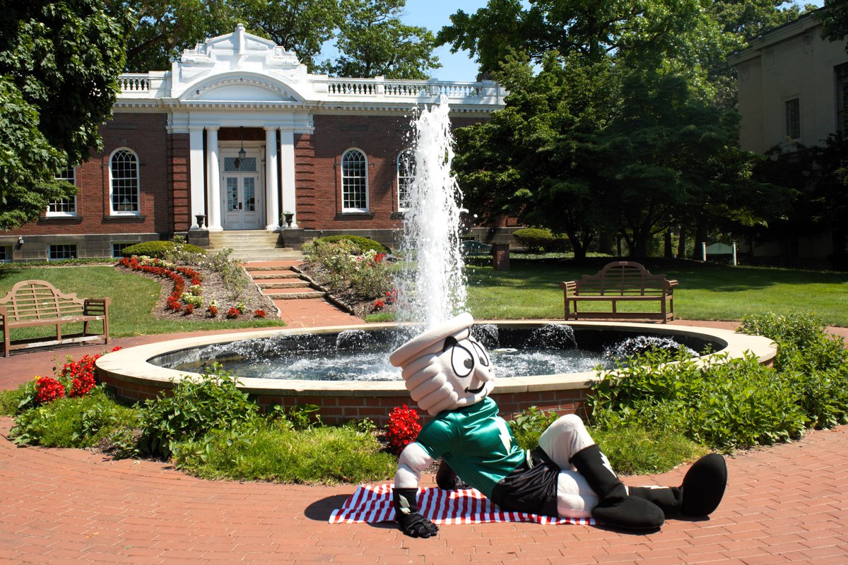 Happy Fourth of July! Stormy is enjoying a relaxing day by the water, and we hope you are too! Whether you're celebrating with family, friends, or simply enjoying some peaceful moments, have a safe and joyful holiday! 📷 #FourthOfJuly #IndependenceDay #SummerVibes