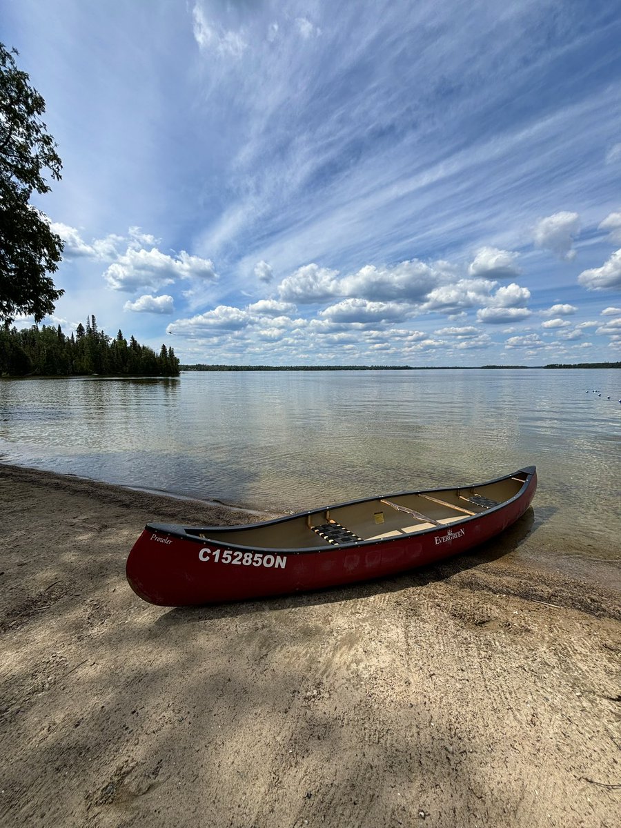 Happy National Canoe Day!🛶 
#ontarioparks #ontarioparksne #renebrunellepp #NationalCanoeDay