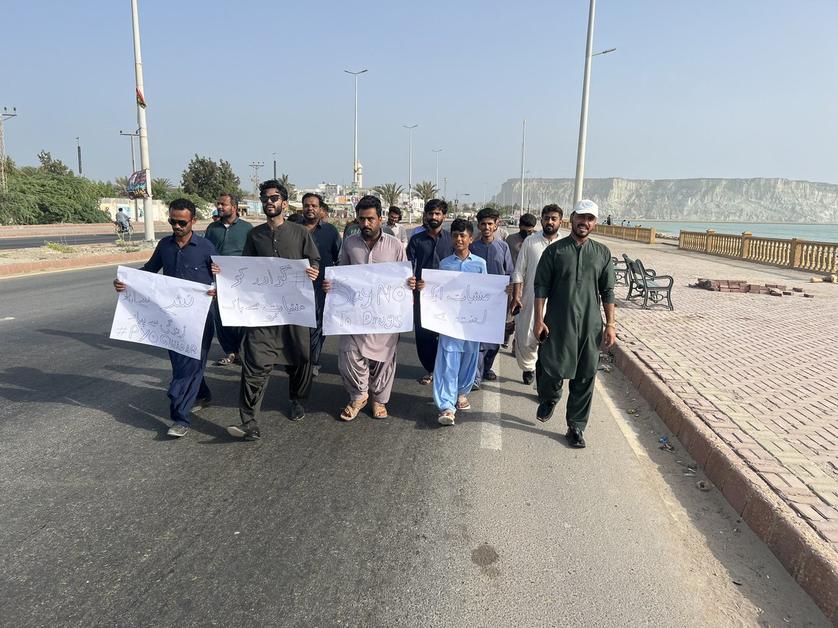 adilmalik225's tweet photo. A walk was organised today in Gwadar against drugs
#InternationalDayAgainstDrugs https://t.co/TWSG580vdd