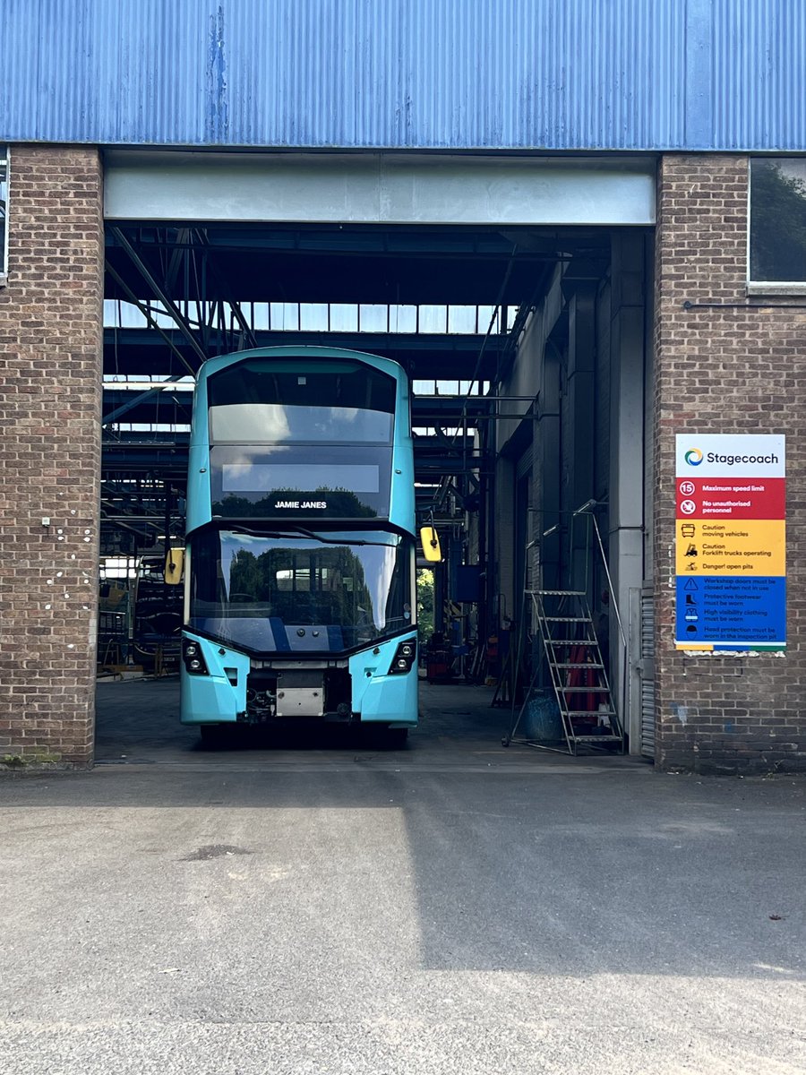 Amazing what you find lurking round the back of bus depots, pretty sure it’s not on our fleet card 🧐