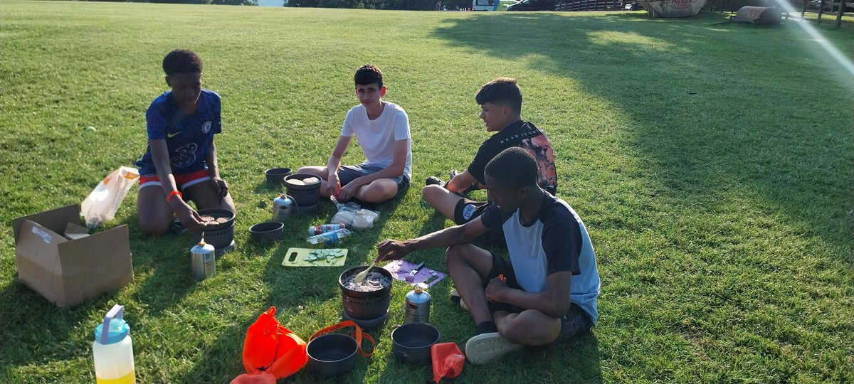 bakerdofe's tweet photo. The end of Day 2 on the @noelbakerlead Silver @DofE Expedition. Tired and hot,  but spirits are still high.  We're so impressed with their positive attitude, planning and cooking skills! https://t.co/kggUx5UDqu