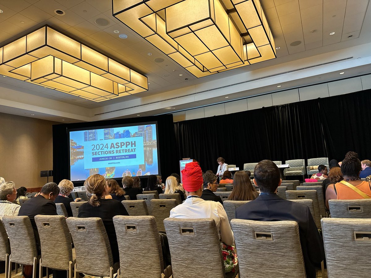 At the opening plenary session of the ASPPH section retreat in Boston. The membership and attendance at this event has grown tremendously, indicating the great value we the members receive. ⁦<a href="/ASPPHtweets/">ASPPH</a>⁩