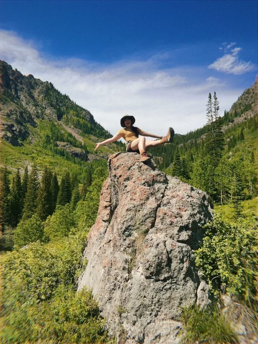 touched grass!! https://t.co/1xkRJPmwlM