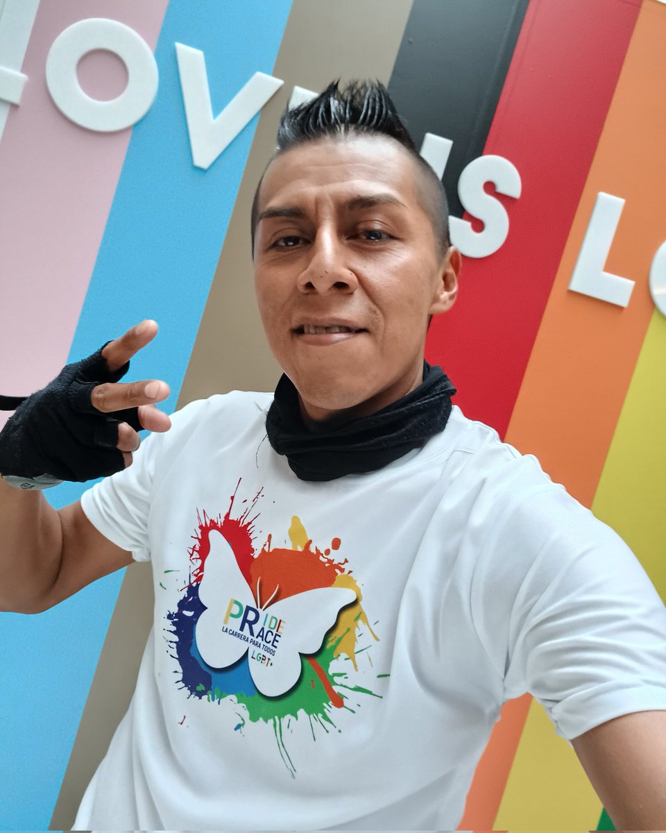 juliobikerun555's tweet photo. Hoy el entrene #Pride ๐ณ๏ธโ๐ ๐๐จ #LoveIsLove ๐ . Una carrerita a trote coquette y salieron #12K ya a dos meses del objetivo @MaratonCDMX ๐ . @ManicomioRunner @MeEncantaCorrer @logrartusmetas @pasion_running @ComuniRunners #YoElegiCorrer @SumandoKMx @CorroAMiPaso @AquiYaSeCorrio https://t.co/3wDaP2rfrD