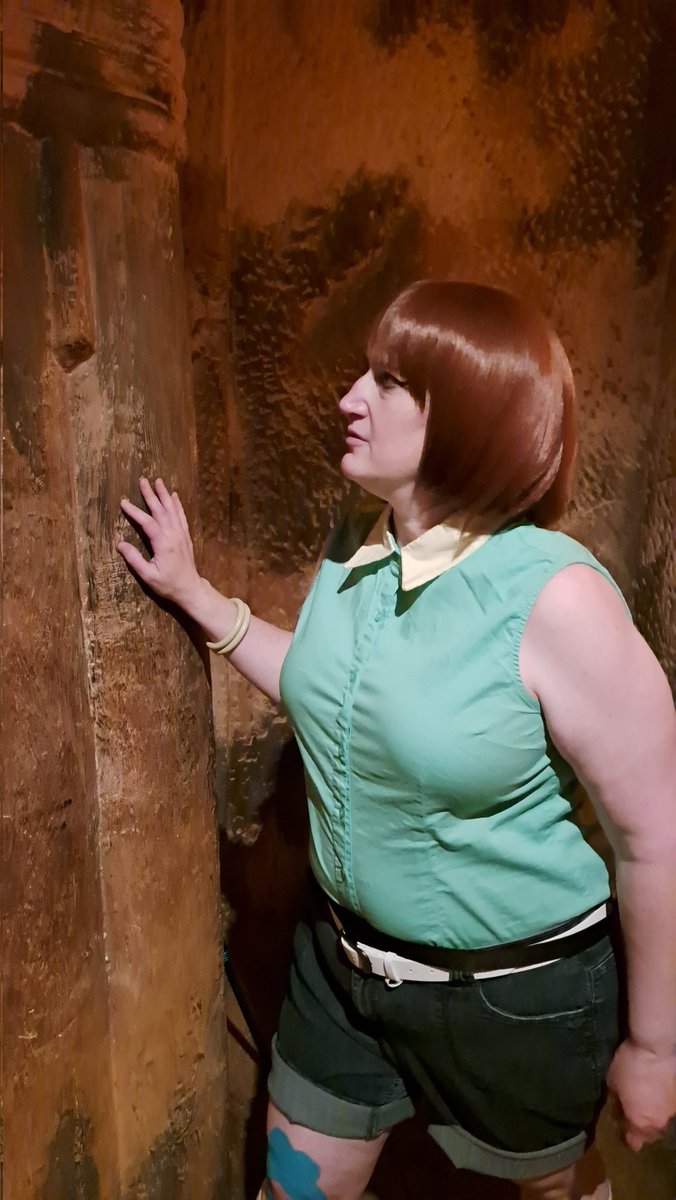 LeafninCosplay's tweet photo. Searching Ancient Egypt for the Pharaoh's lost name

The museum had a Pharaoh's tomb experience abs of course we had to lol for his name. I couldn't decide which one I liked best so here's four of my faves!

📸: @dreamingofcake

#yugioh #cosplay https://t.co/ujgBgoVNC6