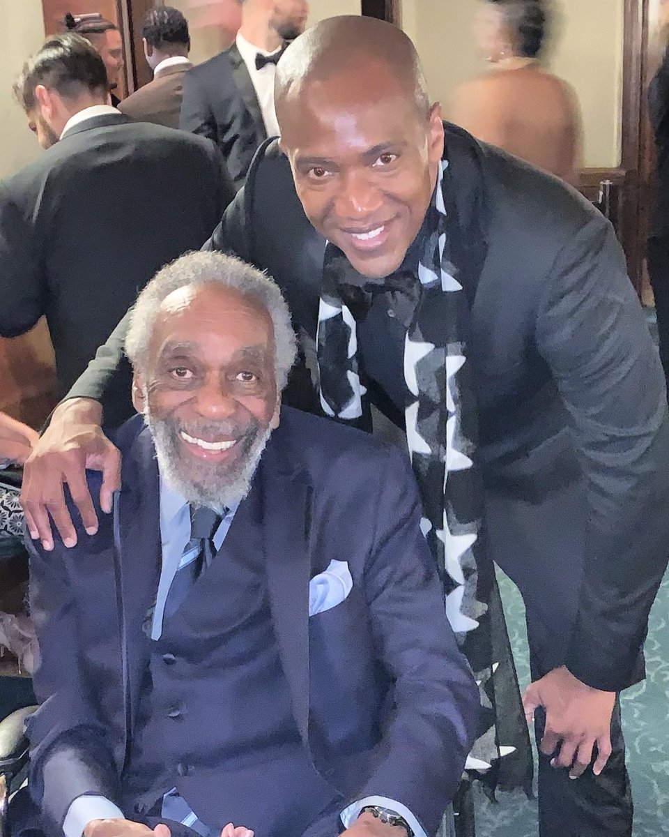 #RestInPower to the incredible Mr. Bill Cobbs… A consummate professional, a warm and available presence, a comedian(!!!), a towering talent, a gentleman and a man of tremendous character. I feel blessed to have crossed paths with you in this lifetime, Mr. #BillCobbs… 🙏🏾🙏🏾🙏🏾