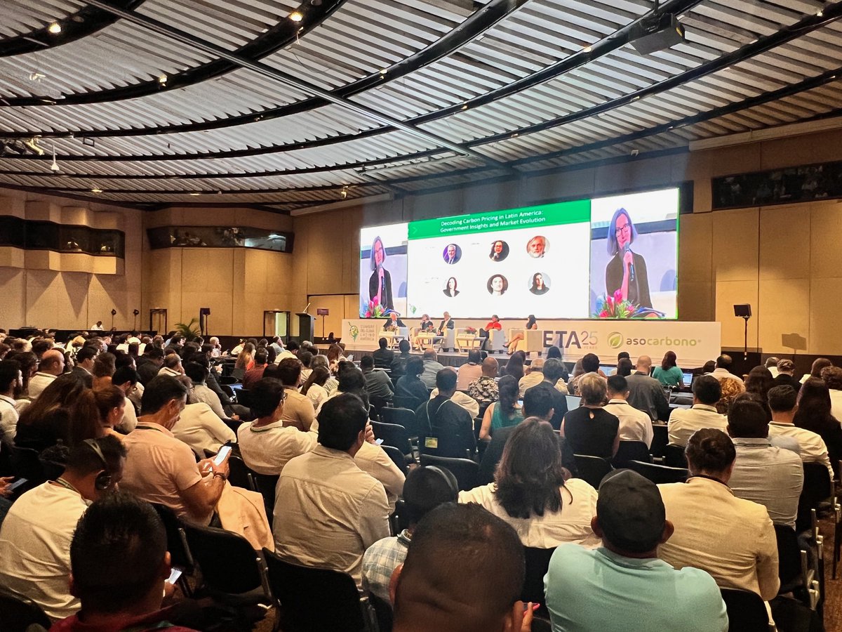 Judy Meltzer joined a packed plenary at #LACS2024 in Colombia on Decoding Carbon Pricing in Latin America: Government Insights and Market Evolution, sharing how the #GCPC plays a vital role in fostering collaborative solutions for carbon pricing.

#ClimateAction #carbonpricing