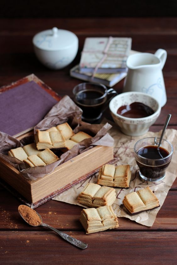 Into The Forest Dark tweet media