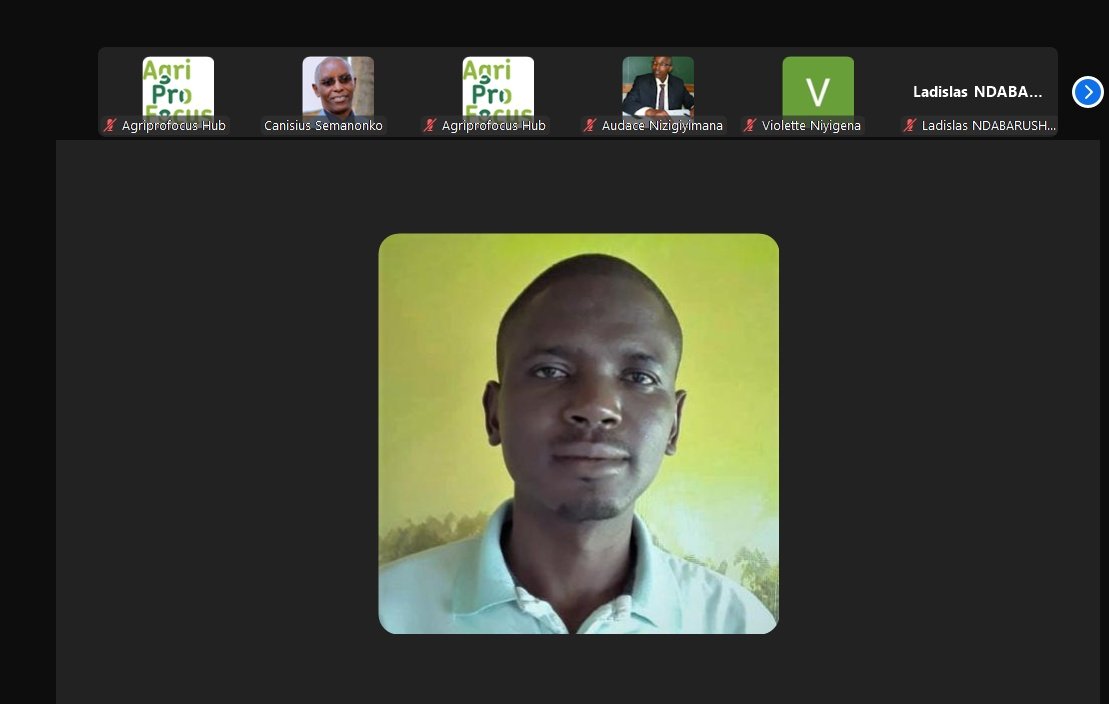 greeninvesthub's tweet photo. Today, we held a virtual seminar on business pricing strategies and viability. The session focused on learning how to price products effectively to ensure business sustainability and growth.
#LandAccelerator #BusinessTraining #restoration https://t.co/f4Lvy90NJk