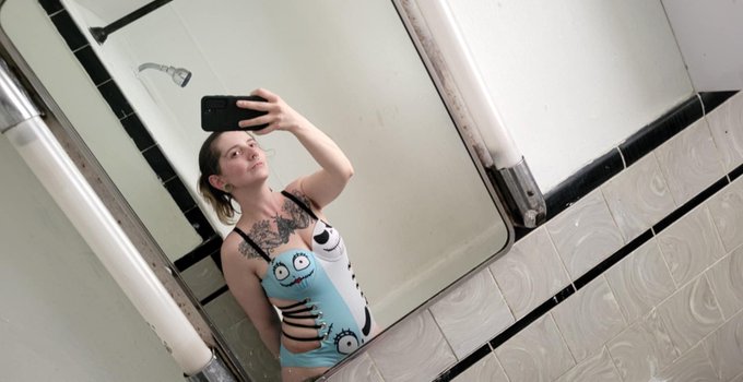 you should totally sub to my #only https://t.co/WLx5UgdqzQ https://t.co/pYK86RjHVx<a href="/tag/only"class="tags">#only</a>