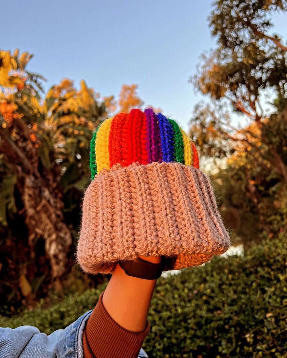MasModiba's tweet photo. handmade by me 🧶🌹 @doublestandarrd

#crochet #beanie https://t.co/AYYbG1RKBP