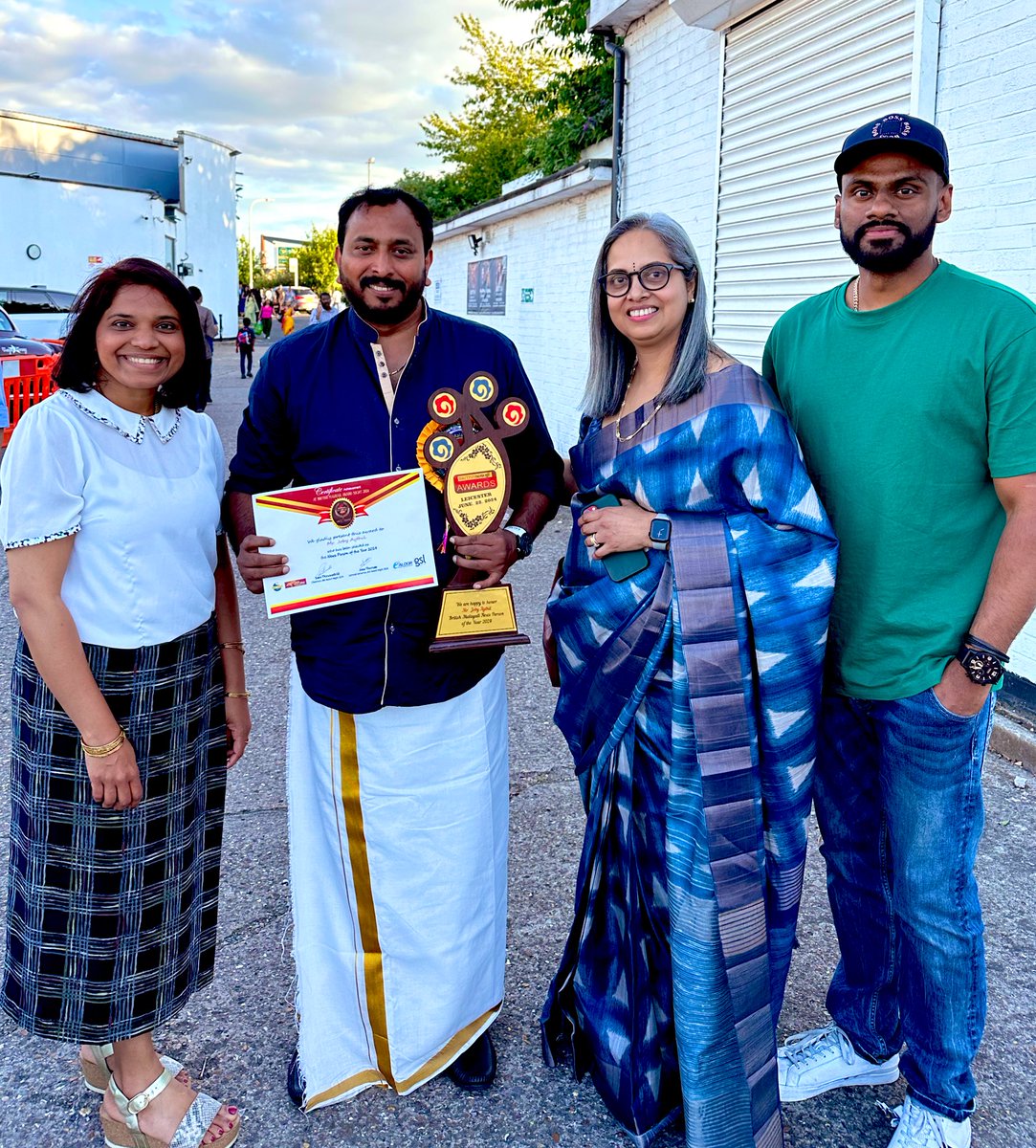 KeralaNursesUK (@keralanurses_uk) on Twitter photo Lead by example and empower those around you🔥British Malayali Awards News Maker of the year 🏆 <a href="/AythilJoby31160/">Joby Aythil</a> , We <a href="/KERALANURSES_UK/">KeralaNursesUK</a> Proud of you 👏 Lead with smile and Kindness🔥🔥 #oneteam #unity #KeralanursesUK Lead by example and empower those around you🔥British Malayali Awards News Maker of the year 🏆 <a href="/AythilJoby31160/">Joby Aythil</a> , We <a href="/KERALANURSES_UK/">KeralaNursesUK</a> Proud of you 👏 Lead with smile and Kindness🔥🔥 #oneteam #unity #KeralanursesUK