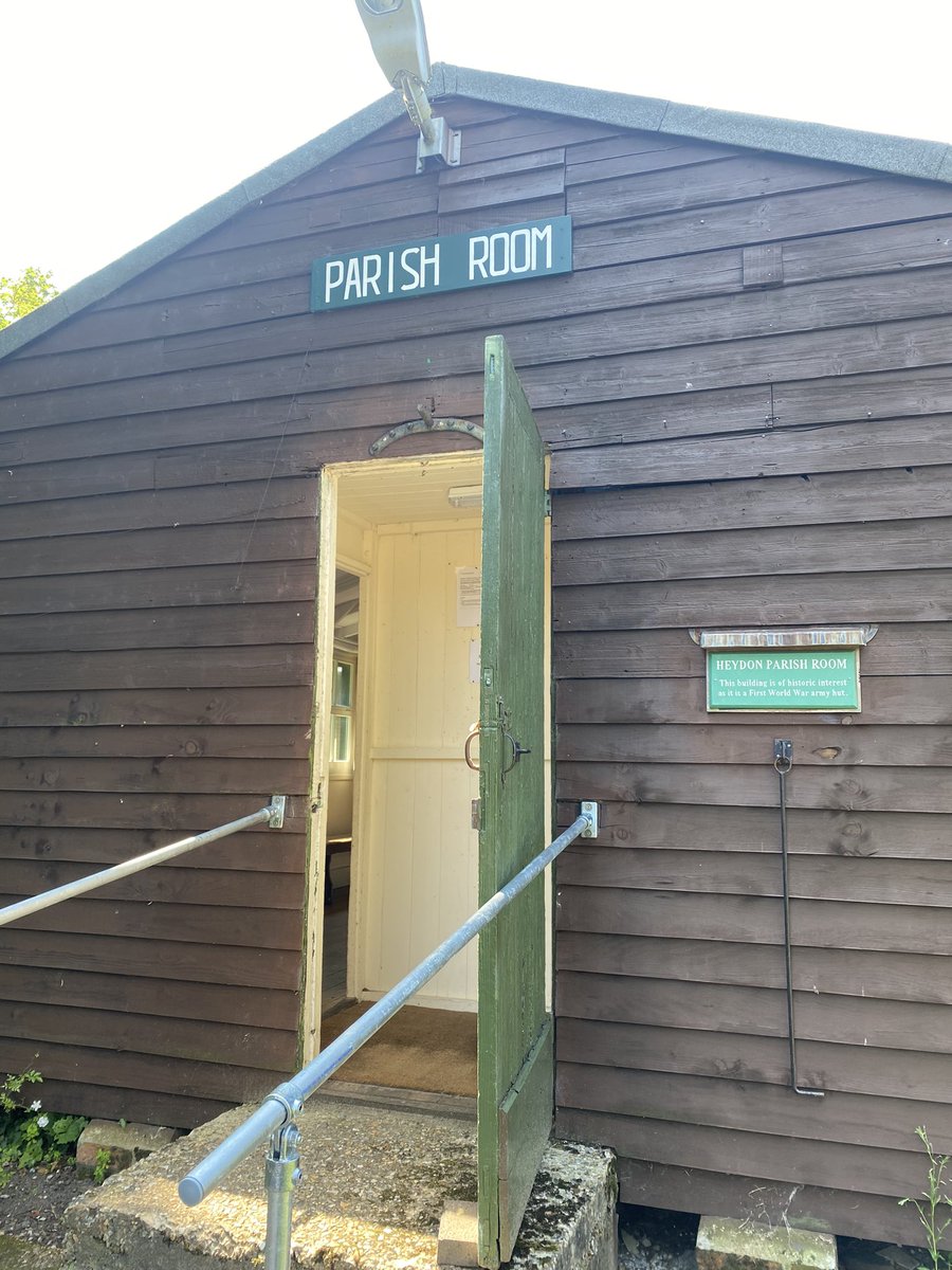 Super-hectic day with <a href="/carlsayerUCL/">Prof Carl Sayer</a> <a href="/helenmgreaves/">Helen Greaves</a> <a href="/norfolkponds/">NorfolkPondsProject</a> setting-up the Pond Restoration and Science course. It’s a sell-out too! #EcologyTraining #Ponds