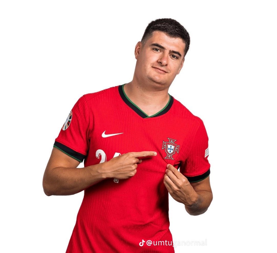 O António Silva quando não está a jogar contra o Farense: