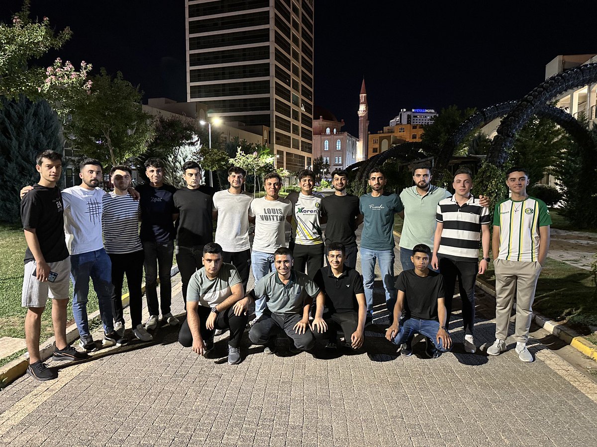 Herşey Şanlıurfaspor İçin Diyerek 
Grubumuzun İlk Toplantısını Gerçekleştirdik.
#FORZAGÜNEYLİLER 💛💚