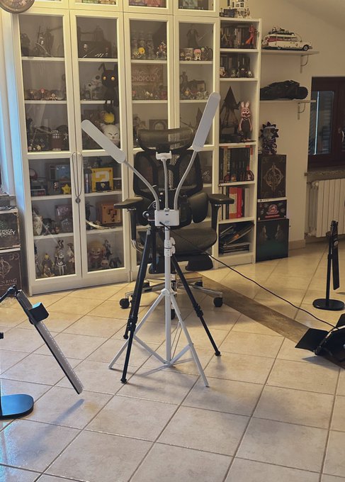 Watch Ruby's leaked NSFW photo on TwXstars