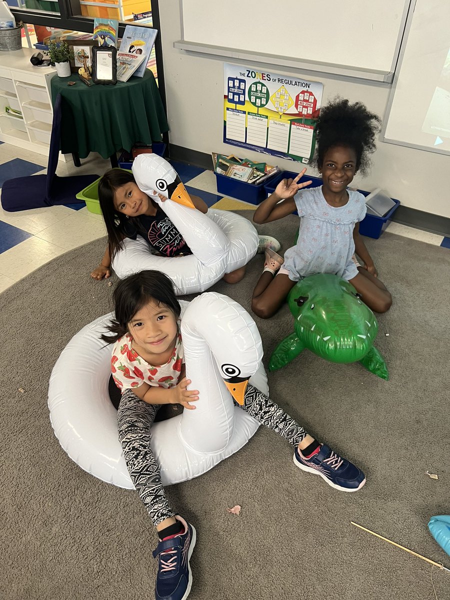 ms_ureteach tweet media