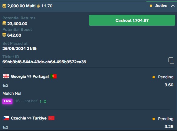 Kawajnr's tweet photo. Bon je suis sure une série de 0/10 de paris sur cet euro si celui la passe, j'envoie 1000€ dans les likes du tweet bonne chance.... https://t.co/LmIsirRNGf