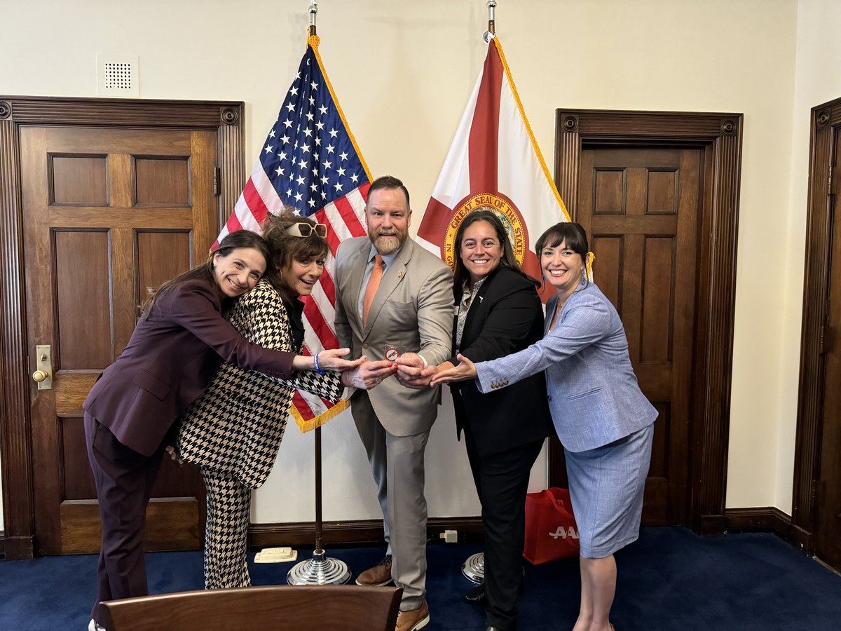 pitch22's tweet photo. Thank you @RepAaronBean for meeting with @AARPFL &amp; cosponsoring the Lowering Costs for Caregivers Act! #AARPOnTheHill @laurastreed https://t.co/oKUMLAd6z5