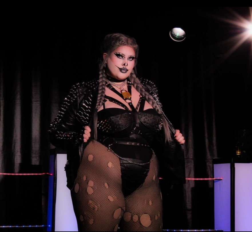 gininhell's tweet image. Alright bitchez… lets rumble