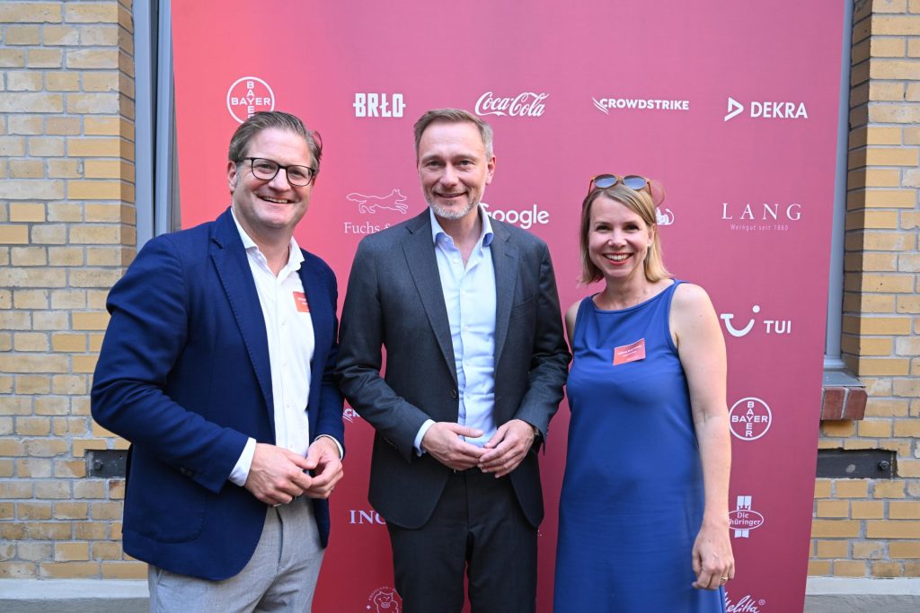 Table.Briefings tweet media