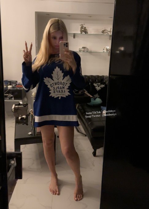 i know for sure you&rsquo;d date me if i told you i&rsquo;m trans but be honest would you still date me if i told