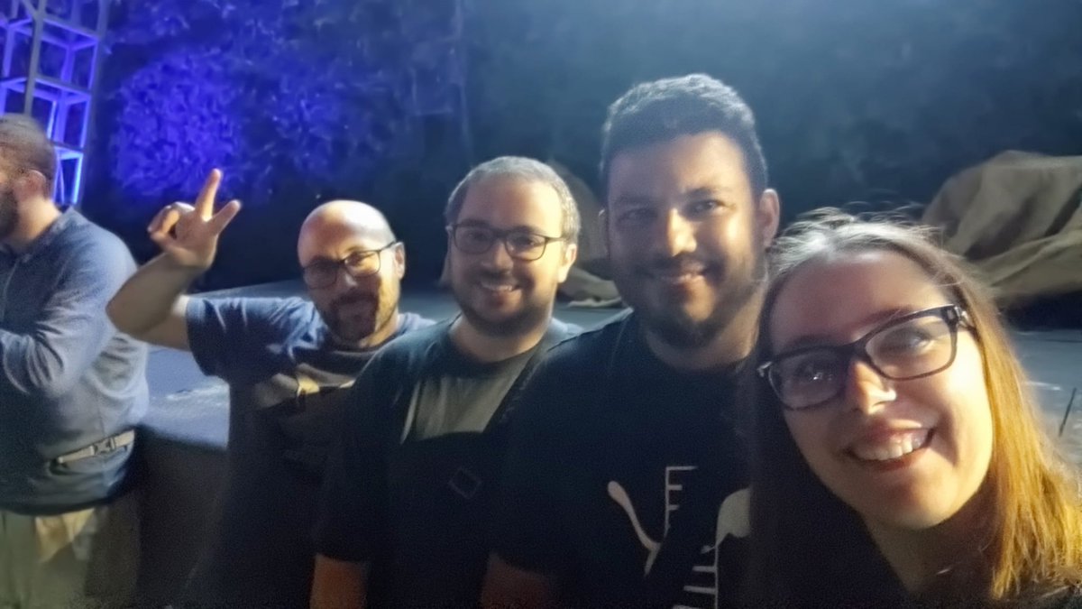<a href="/drupaldevdays/">Drupal Dev Days</a> it's not ending for now! Night session in #hashtagPavillon next to the beach ⛱️🪩 with <a href="/Florent_Torre/">Florent Torregrosa</a> 🍻