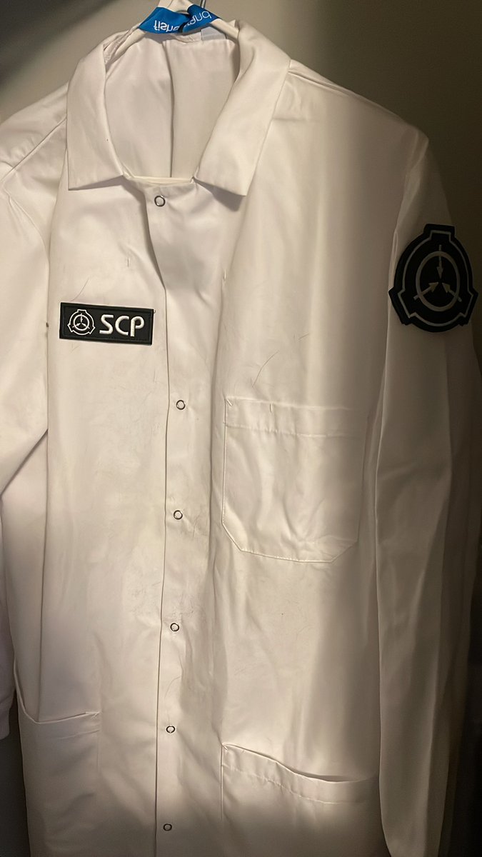 New job today! Peep the new work fit