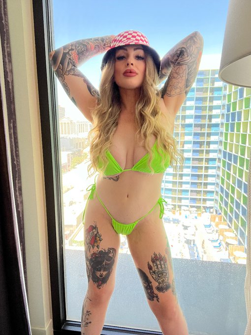 vegascumqueen