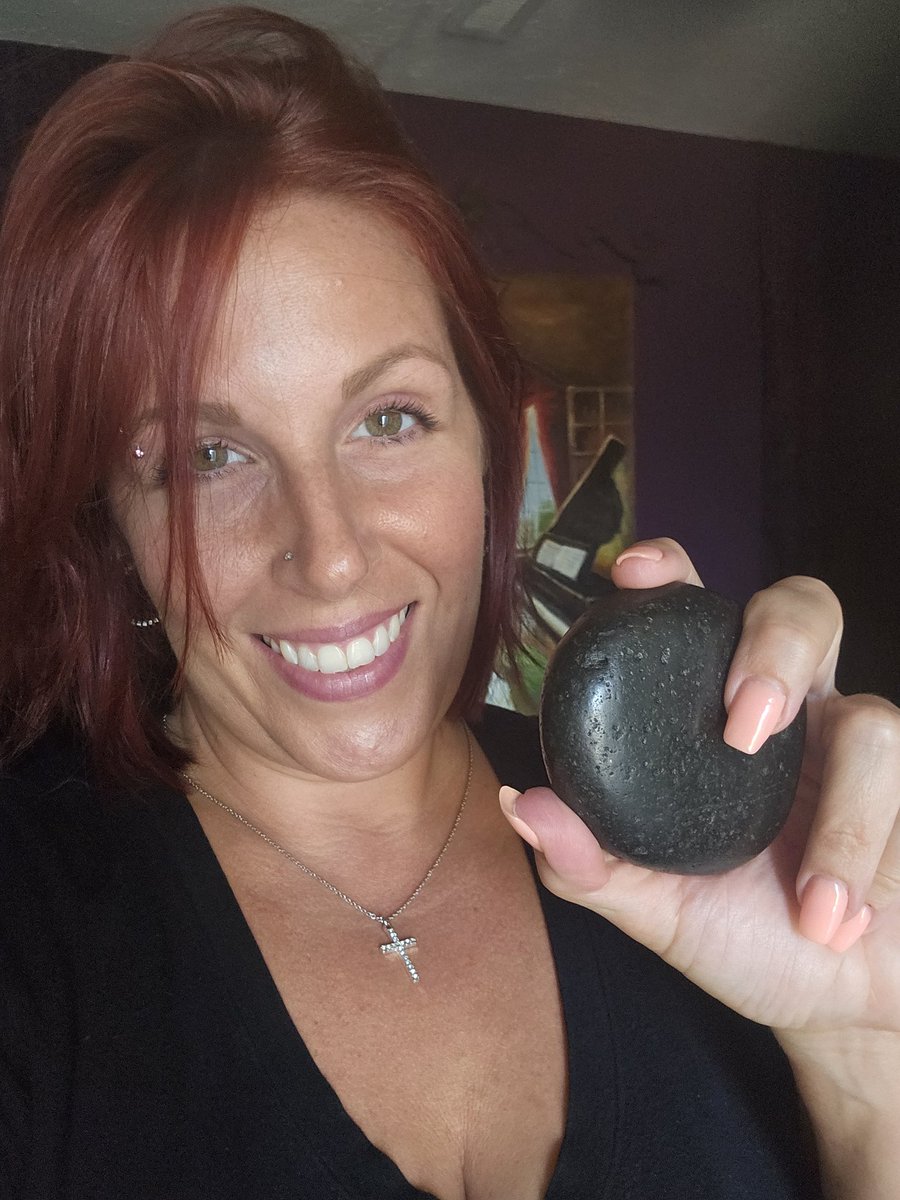 Georgiepiesix's tweet photo. Time to get stoned ๐ค๐
#MassageHumor
Traveling Hands Massage https://t.co/GcxHwAxiP0