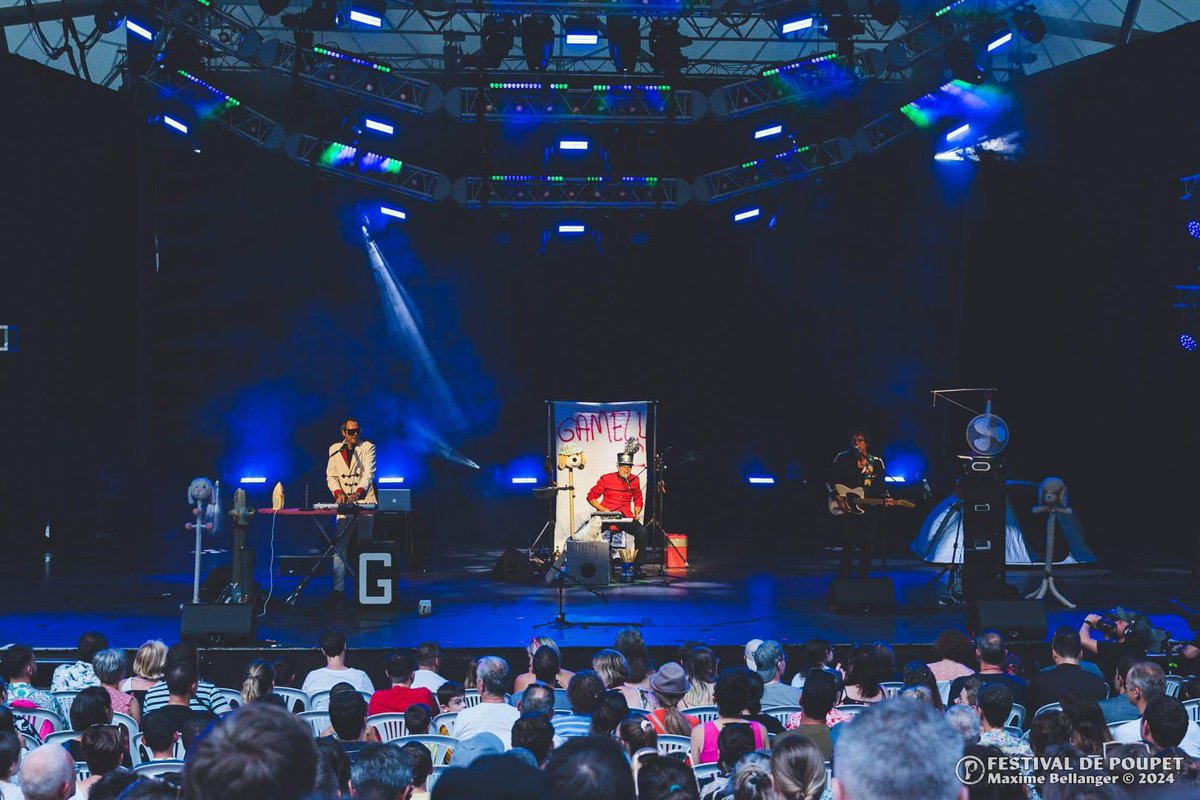 Festival de Poupet (@festivalpoupet) on Twitter photo 🙌 @gamelle_ciemoustache ouvre le bal, avec un savant mélange d'ambiance et d'humour pour la première de l'année au Théâtre de Verdure ☀️
#Poupet2024
📸 : <a href="/MaxBphoto/">Maxime Bellanger photography</a> 🙌 @gamelle_ciemoustache ouvre le bal, avec un savant mélange d'ambiance et d'humour pour la première de l'année au Théâtre de Verdure ☀️
#Poupet2024
📸 : <a href="/MaxBphoto/">Maxime Bellanger photography</a>