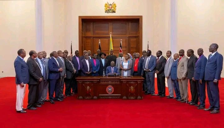 At some point in Jesus ministry he had to whip some people who converted the holy house to business premises 
Unfortunately Kenya we don't have the Jesus Christ 
#ugandans
#rutomustgo
#railaodinga
#noordinhaji