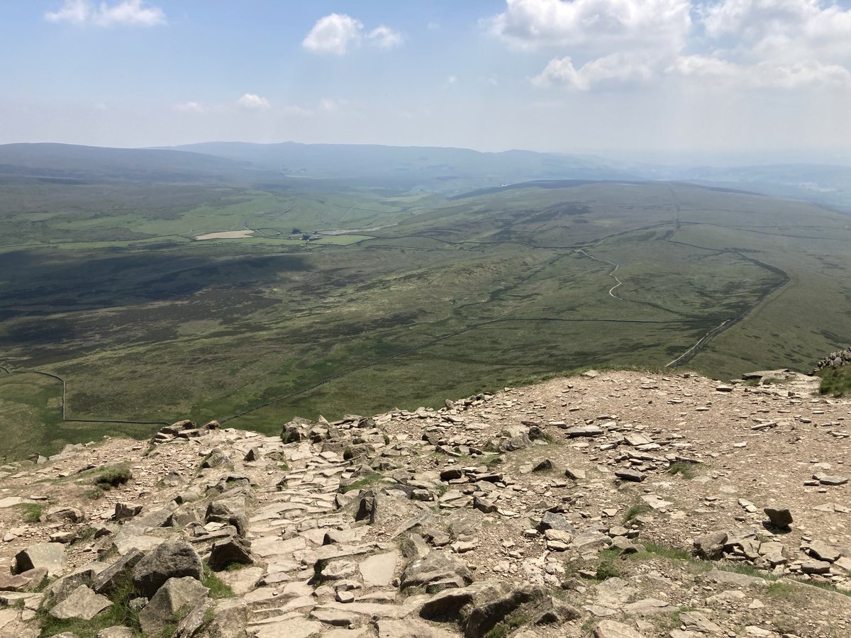 ccf_os's tweet photo. #OratoryEndeavour Pen-y-Ghent complete. Well earned beach day tomorrow. https://t.co/d8CV5g3gTz