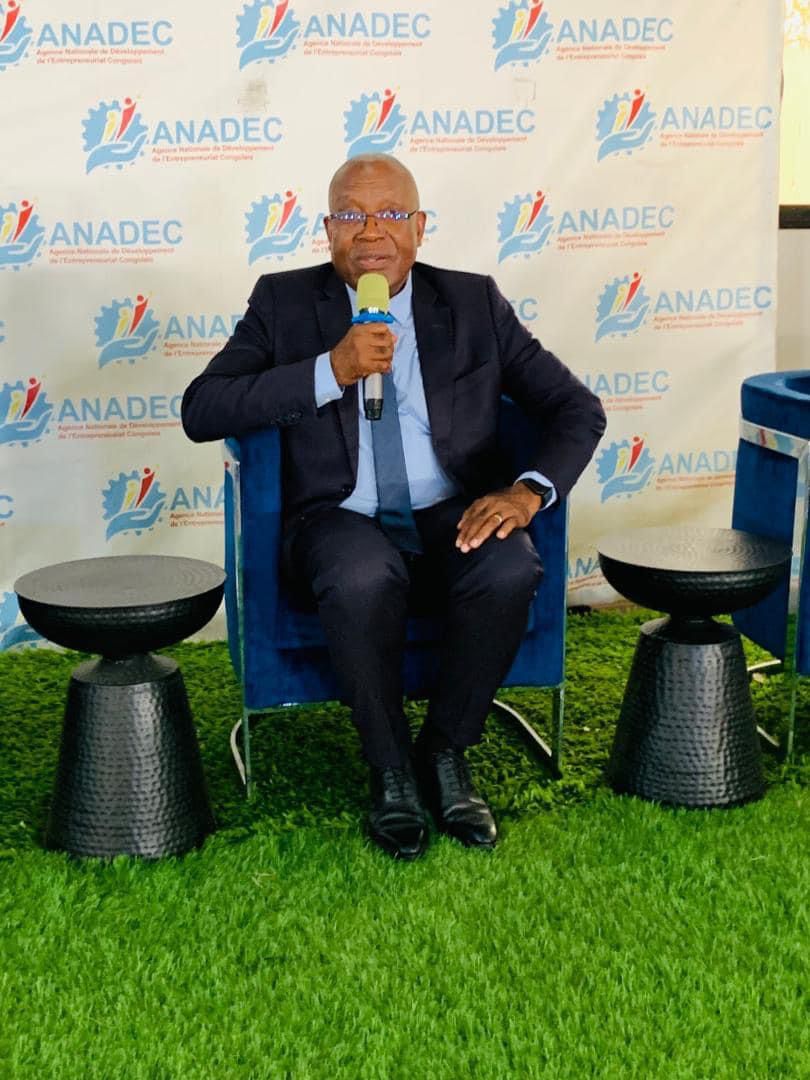 BobelabiR's tweet photo. Détournement de plus de 2millions $ par l'actuel #DG #ANADEC #Godefroy #KIZABA destinés à l'achat des parcelles devant abriter différents sièges de L'ANADEC. Ci-joint la lettre du ministre, lui autorisant d'utiliser les fonds de la dotation initiale en concertation avec le CA https://t.co/xpSOG09rKl