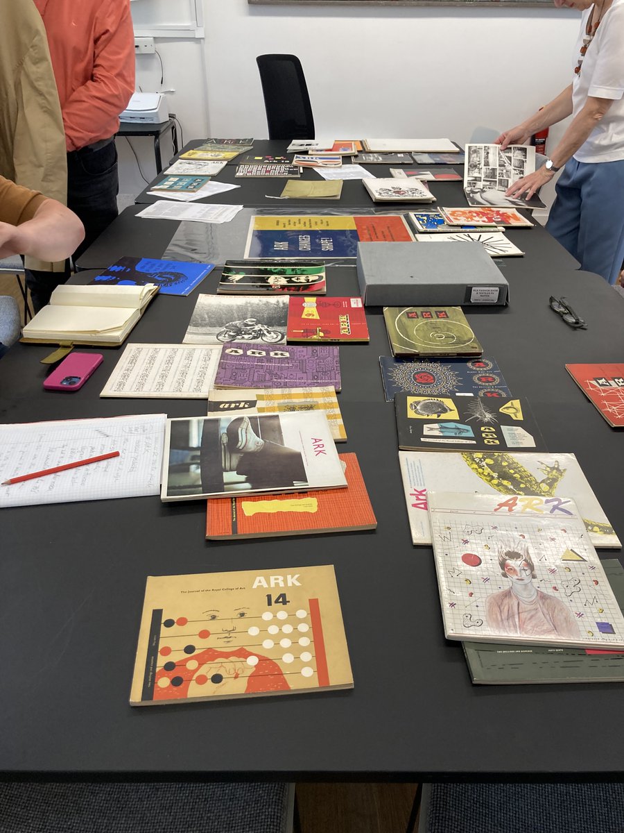 KateLAspinall's tweet photo. Great visit yesterday to Neil &amp; the @RCA Archive for my @TheCourtauld 'Unruly Britannia' class!

Fascinating to explore #ARK &amp; learn more about the Golden Generation of 1960s pop artists ... plus a photo op with the resident rogue waxworks: #Hockney &amp;  #HenryMoore https://t.co/hkRUK3yxF4
