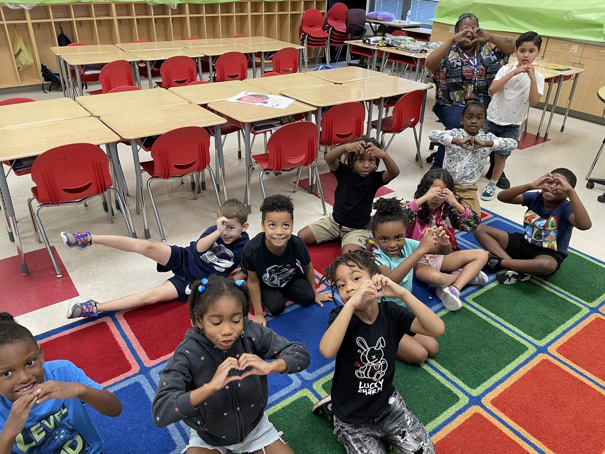 Kindergarteners at Leawood are loving Number Talks #ourCCS <a href="/ColsCitySchools/">Columbus City Schools</a>