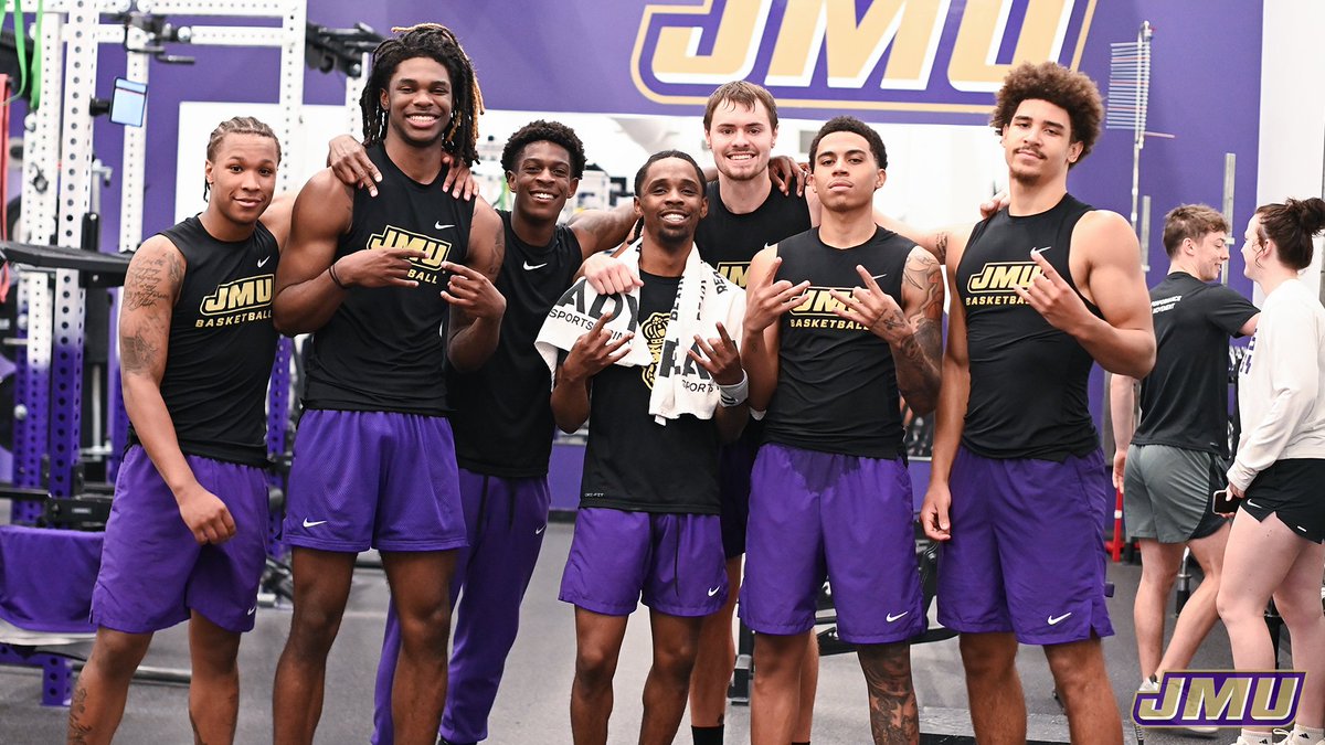 Family. 🤞

#GoDukes