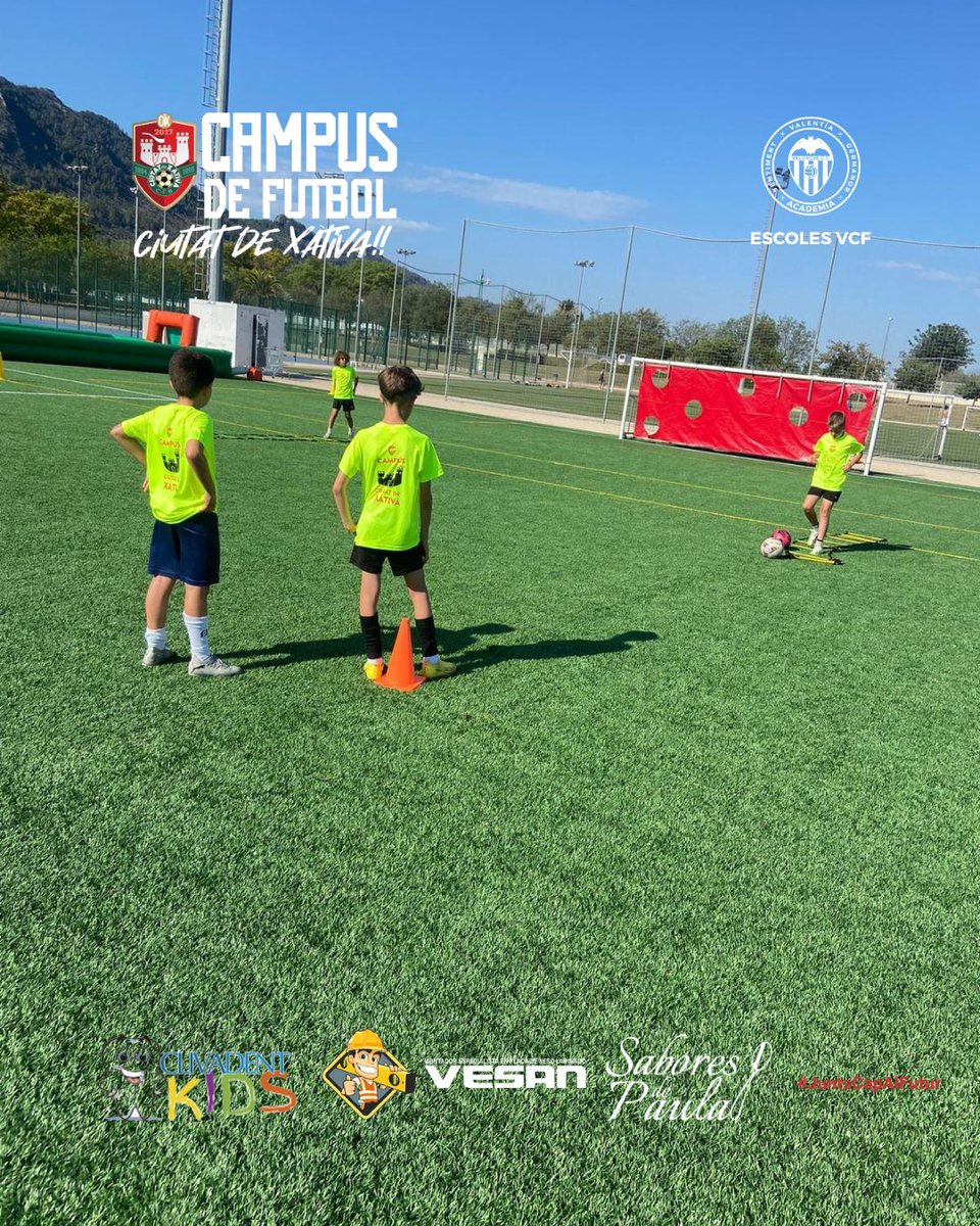 ⚽️ Aquesta setmana ha començat el #CampusCDX amb el que arranquem el #EstiuCDX

🏟 Molta diversió i aprenentatge en aquestes primeres jornades

#JuntsCapAlFutur