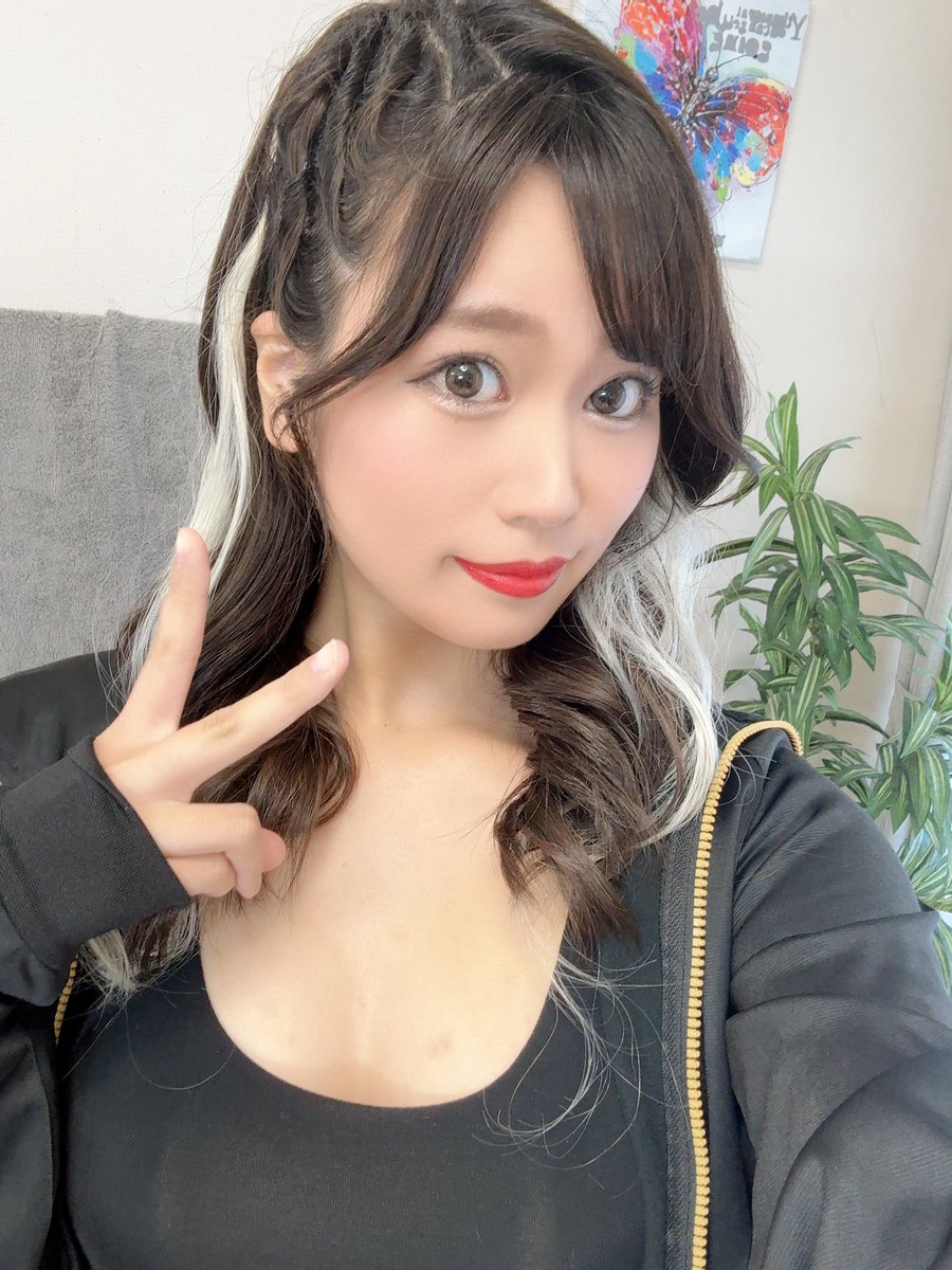 ヤンキーからえっちな先生になりました https://t.co/x5NNmBIBny