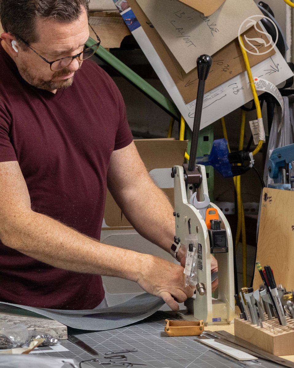 DODOsays's tweet image. We&apos;ve spent the last week catching up on inventory ✅

Check out our durable sleeves collection: dodocase.com/collections/ip… 

#dodocase #protectsfromextinction #ipad #durablesleeves #craftsmanship #madeinusa #canvas #durable