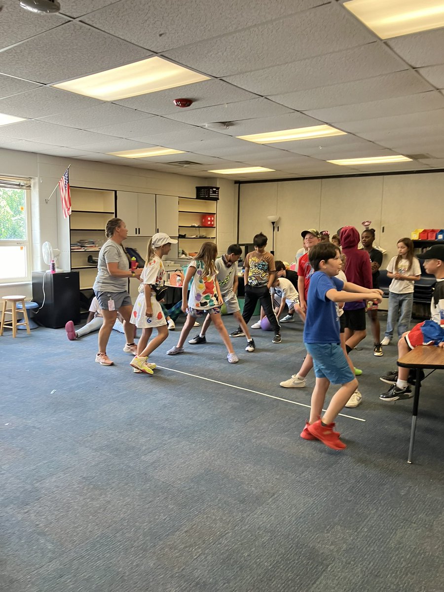 So many amazing student summative project presentations today. 3rd graders spent the summer researching an animal and 5th graders researched the Olympics and developed their own Olympic sports to play! #wildcatproud